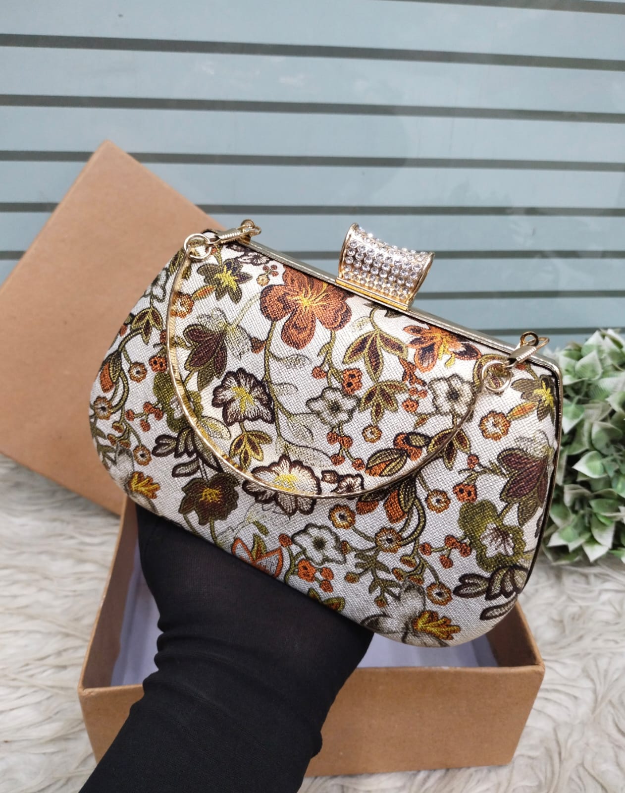 💝  FEMALE FANCY CLUTCH 💝