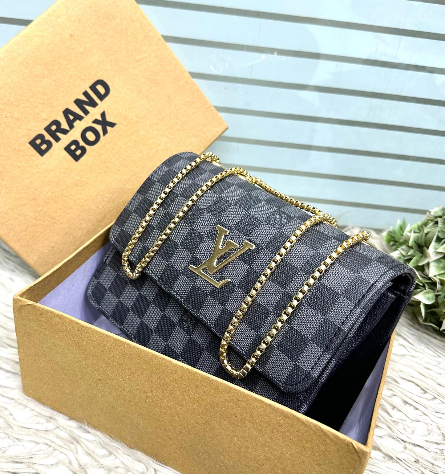 LV CROSSBODY BAG  FOR GIRL'S