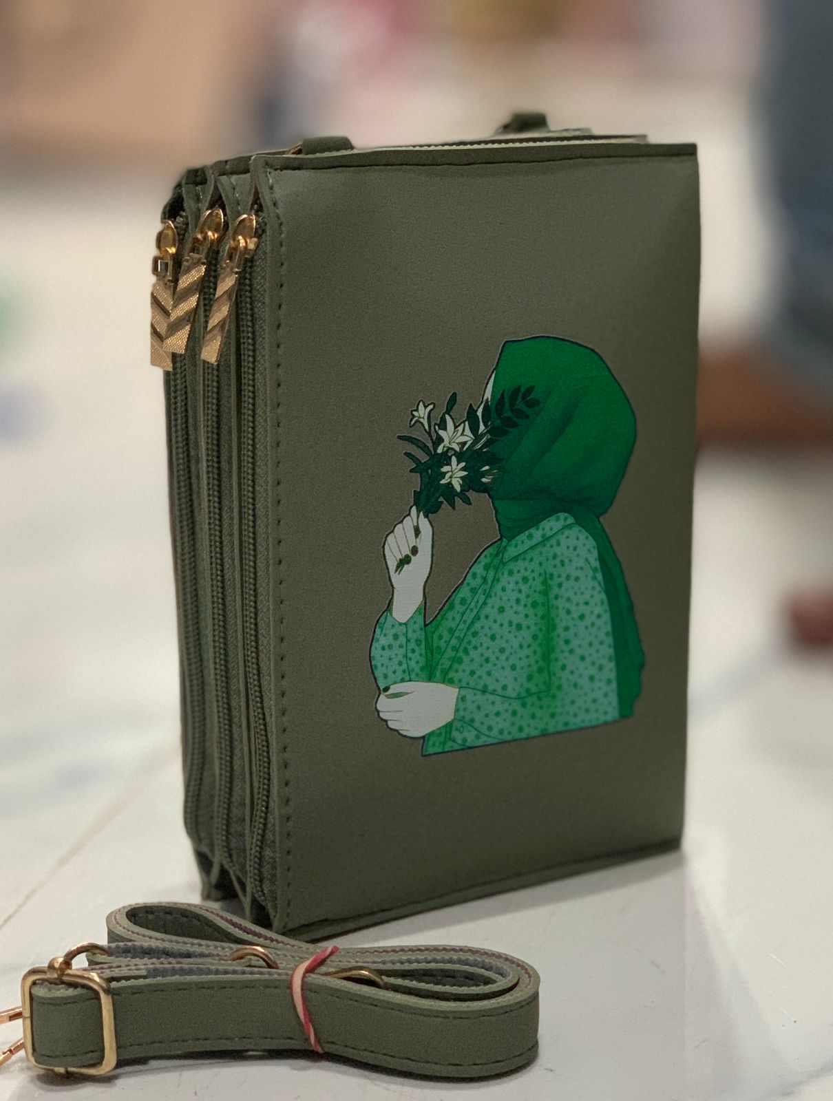 Hijaaabeees mobile pouch 🎀- ZAY AURAM