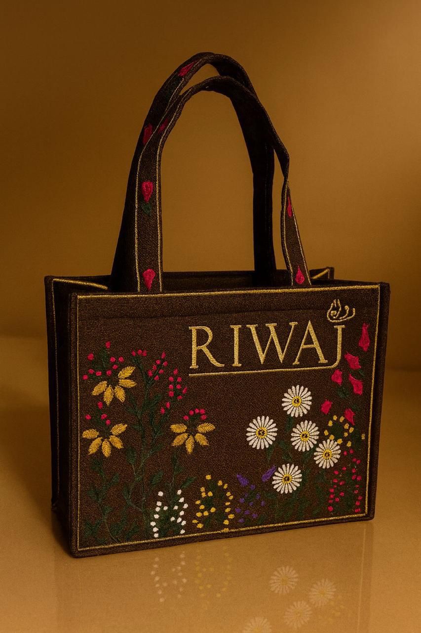 👜 Premium Floral Embroidered Tote Bag